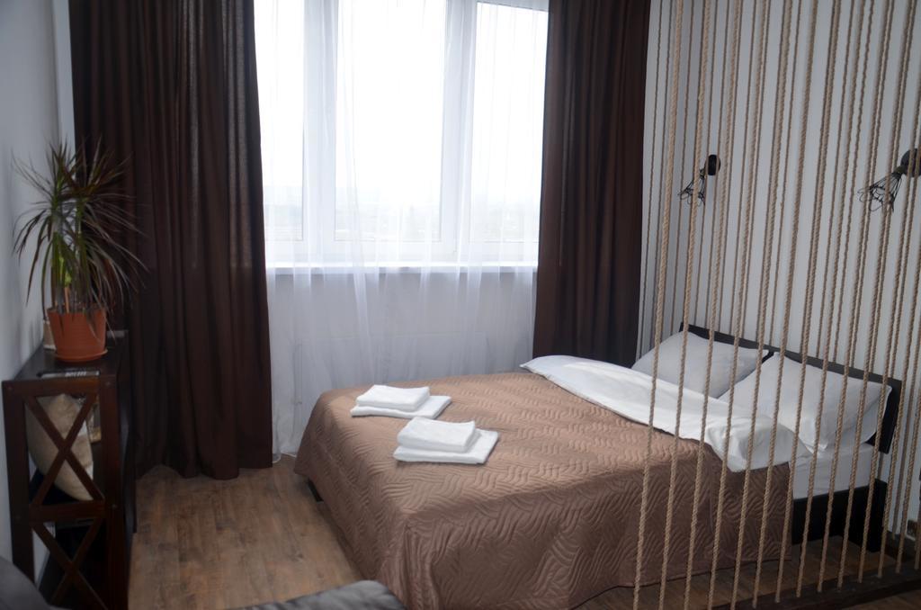 Sky Apartment Virmenska Kyiv Exterior photo